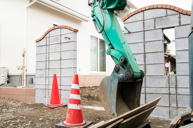 外構工事ショベル